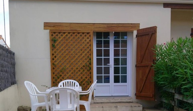 Vacation Home Notre Dame-de-Monts - 4 Pers - Pets Allowed