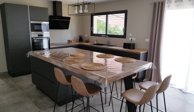 Vacation home in Poitiers, near FUTUROSCOPE