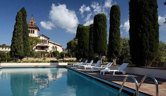 vacation holiday large villa rental spain, sitges, near barcelona, vacation holiday large villa to rent spain, sitges, n