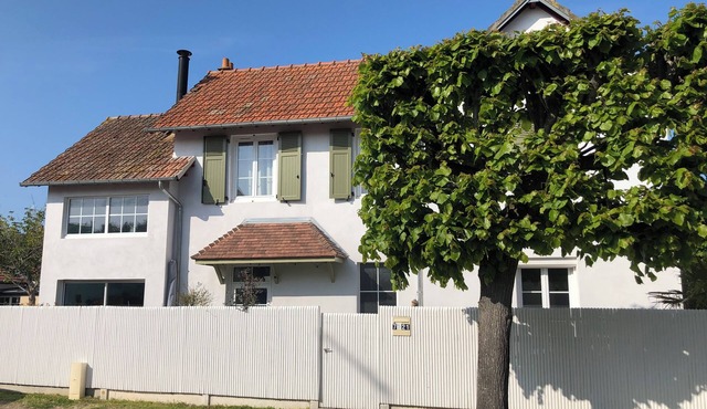 Vacation home, 300M BEACH (CABOURG town center)-6 people, 3 bedrooms