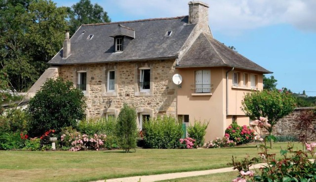 Vacation home A l'Orée du Bois (TRE100) in Tréguier - 5 persons, 2 bedrooms