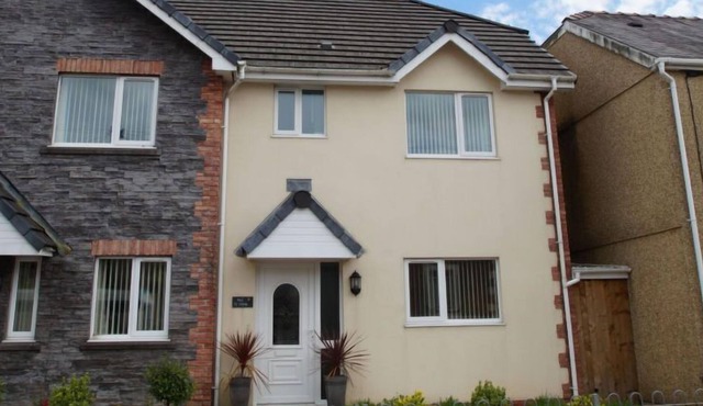 Vacation home Abernos in Swansea - 5 persons, 3 bedrooms