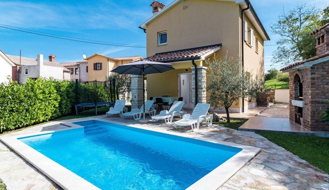 Vacation home Antoni by Interhome