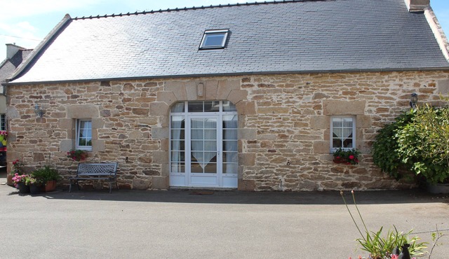 Vacation home between sea and countryside