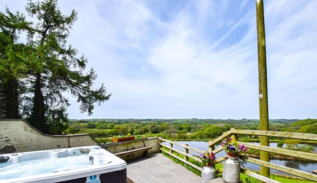 Vacation home Cwm Onnen in New Quay - 4 persons, 2 bedrooms