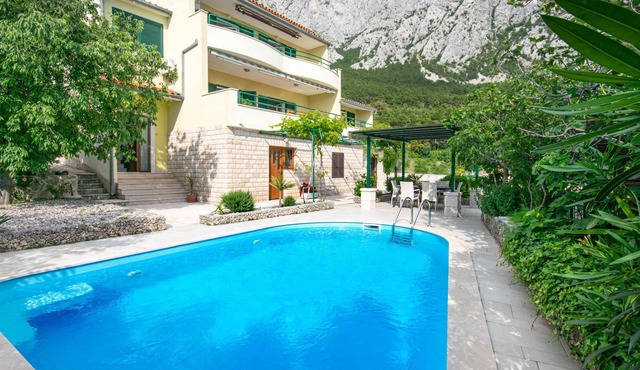 Vacation home Drago by Interhome