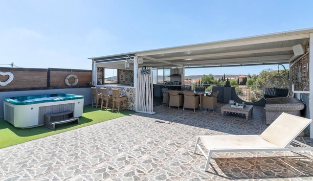 Vacation Home "Estrella De Mar" with Private Terrace, Shared Terrace & Wi-Fi