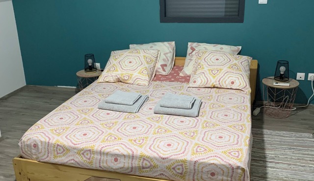 Vacation home, family, friends or business trip.