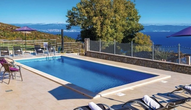 Vacation home for 12 guests with 167m² in Zagore (109412)