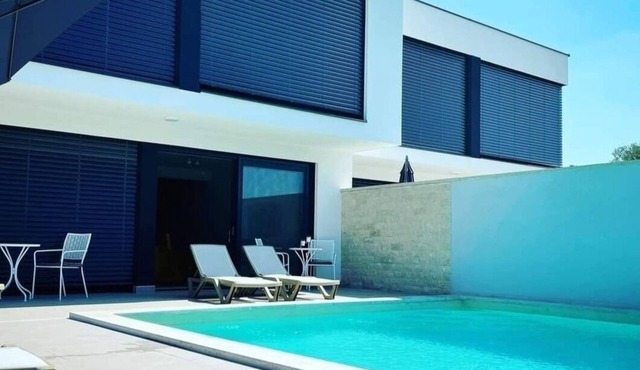 Vacation home for 8 guests with 180m² in Valica (249791)