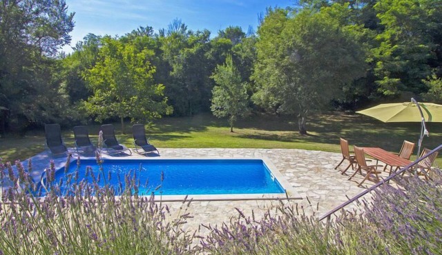 Vacation home Green by Interhome