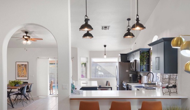 Vacation Home in Chandler! Right Next to Downtown! Private Pool & Patio