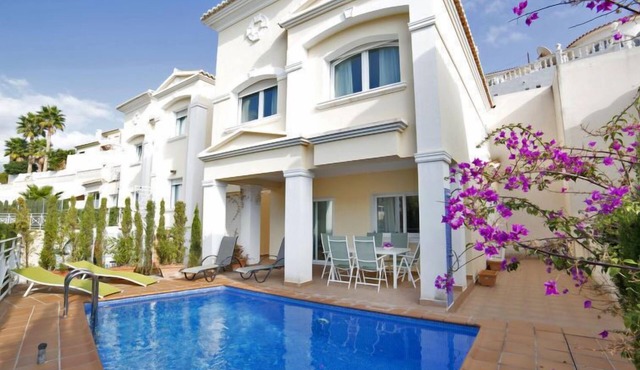 Vacation home Junio by Interhome