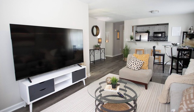 Vacation home just 11 minutes from Charlotte Motor Speedway