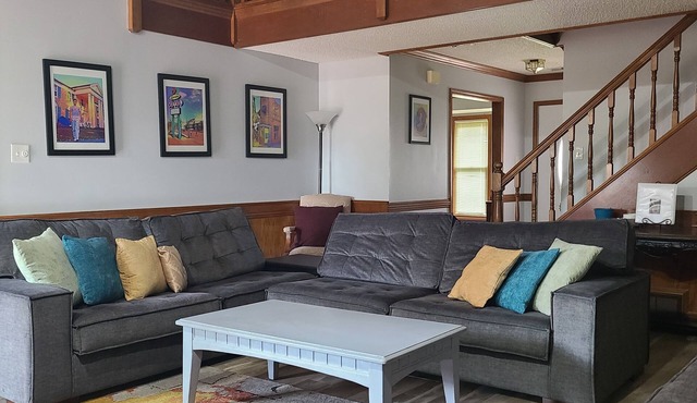 Vacation home just 21 minutes from Historic Beale Street and Graceland