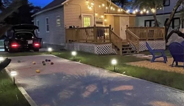 Vacation home just 3 minutes drive to Tampa Riverwalk
