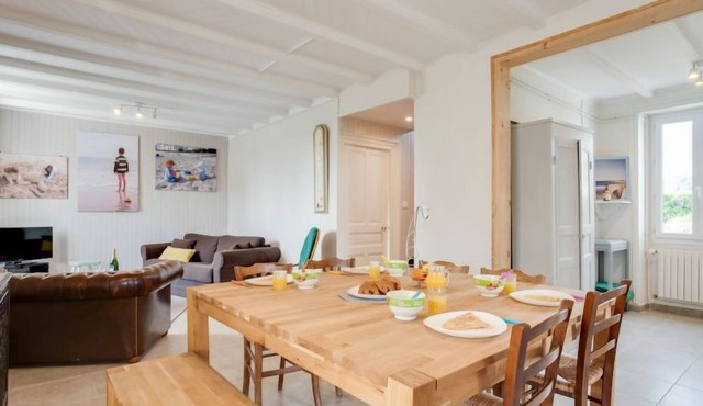 Vacation home Kerhel by Interhome