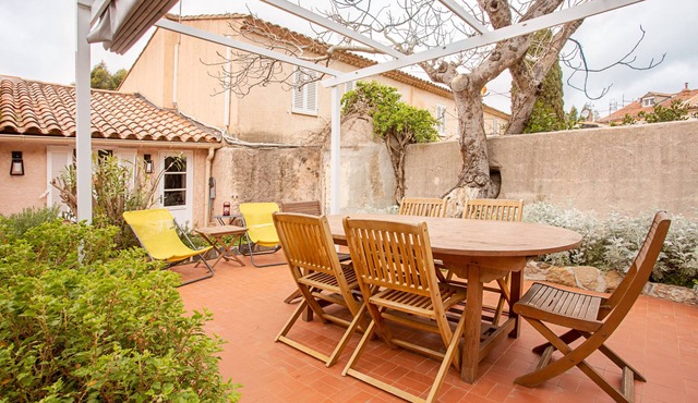 Vacation Home 'La Maison et Son Jardin Clos' with Private Terrace & Wi-Fi