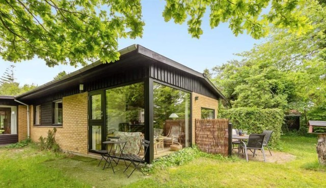 Vacation home "Lavrens" - 200m from the sea in Djursland and Mols in Egå - 5 persons, 2 bedrooms