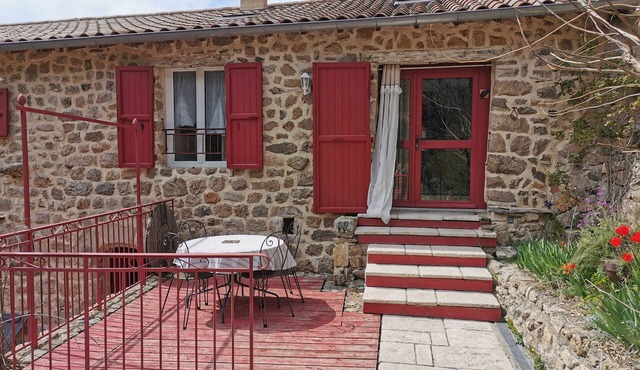 Vacation Home "Le Bramefont" with Private Terrace, Shared Garden & Wi-Fi