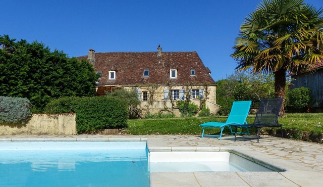 Vacation Home "Le Bonheur Dans Notre Pré" with Private Heated Pool & Terrace & Wi-Fi