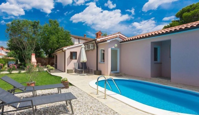 Vacation home Lino by Interhome