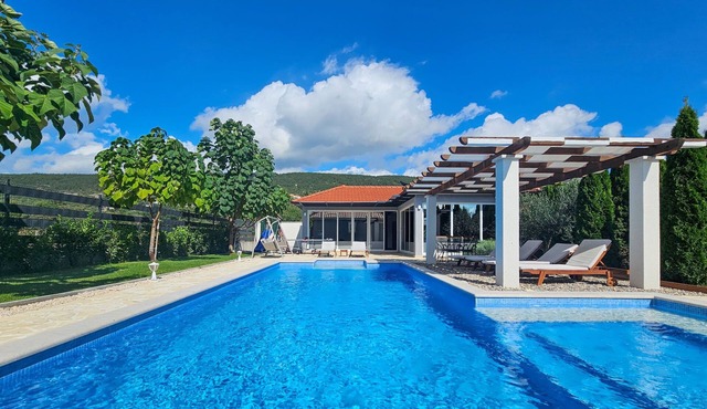 Vacation home Maja by Interhome