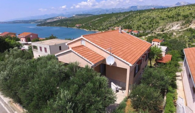 Vacation home Mia by Interhome