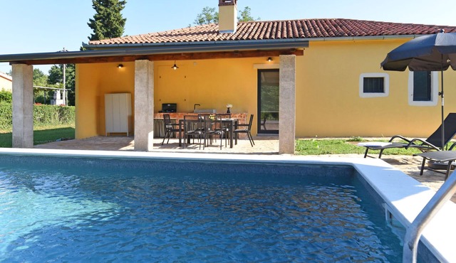 Vacation home Nina by Interhome