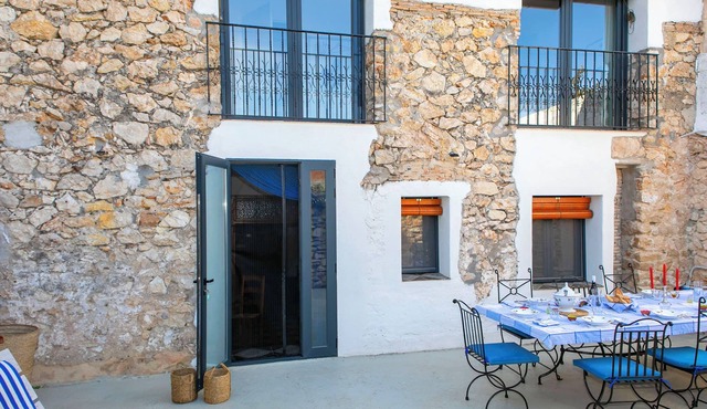 Vacation home Peral by Interhome