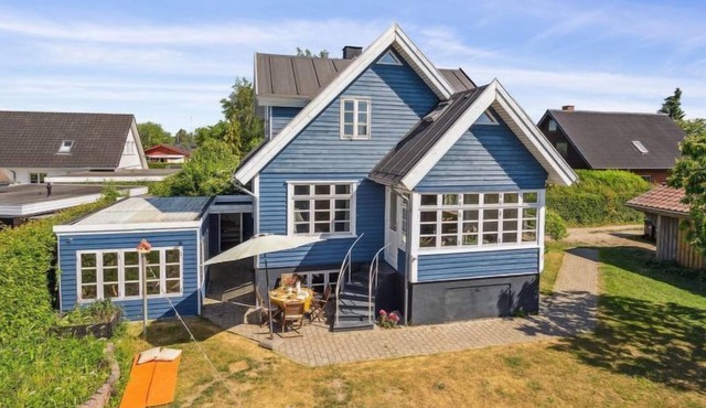 Vacation home "Reinbald" - 2.5km from the sea in Funen in Svendborg - 7 persons, 3 bedrooms