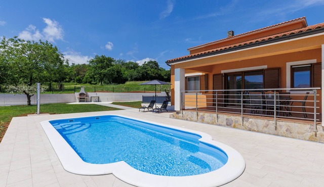Vacation home Tina by Interhome