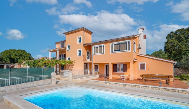 Vacation home Ulika by Interhome