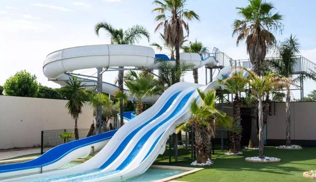 Vacation home/villa in vacation resort Portiragnes Plage French