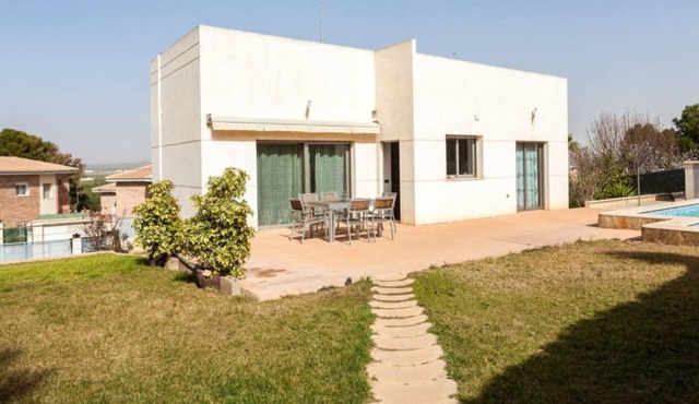 Vacation Home "Villa Morga Calicanto' with Private Pool, Private Terrace & Wi-Fi