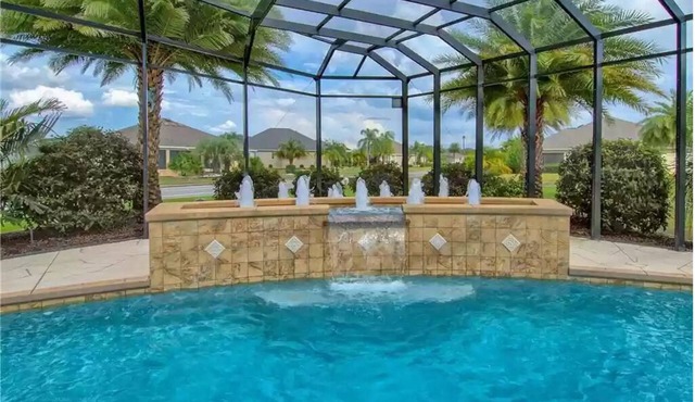 Vacation Home with luxurious pool in The Villages, Florida!