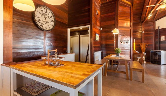 Vacation Home "Wood House Massaranduba" with Private Pool, Private Terrace & Wi-Fi
