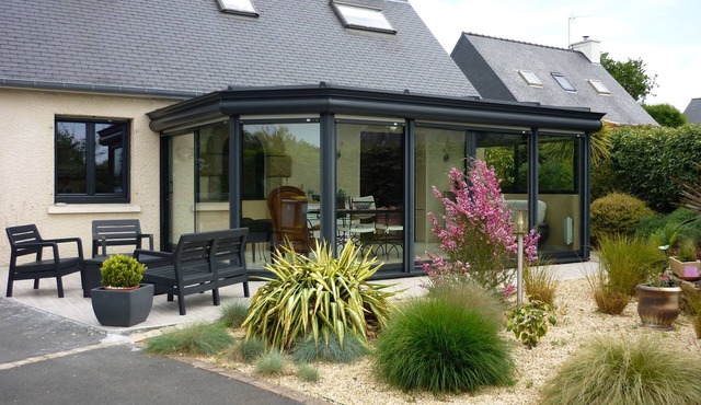 Vacation House 5 Mn From PERROS GUIREC -06 30 72 29 75-bedroom with TV