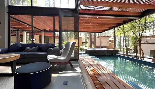 Vacation house with private pool and hottub