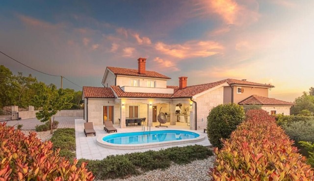 Vacation home away from the hustle and bustle
