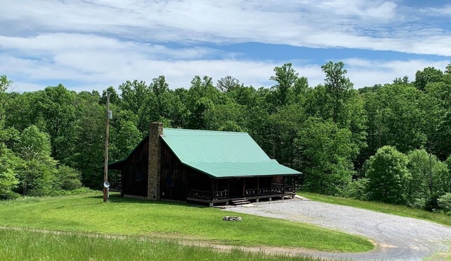 Vacation Lodge ,Near Raystown Lake and Historical Bedford