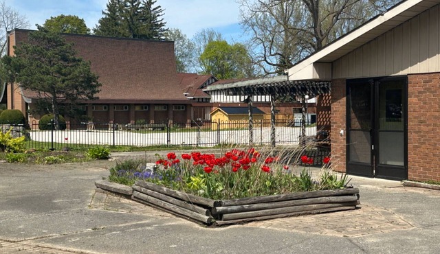 Vacation/Meditation/Education/Camp Centre in Owen Sound ON CA With Accommodation