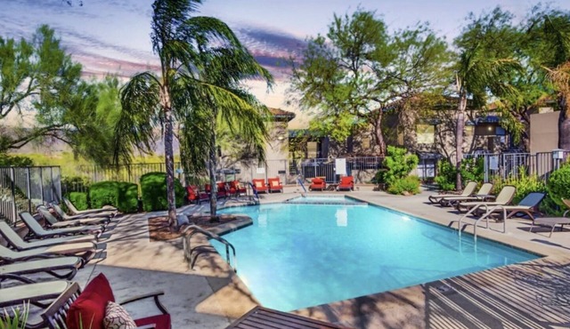 Vacation Near Sabino Canyon and Ventana Canyon Resort - Bikes Included!