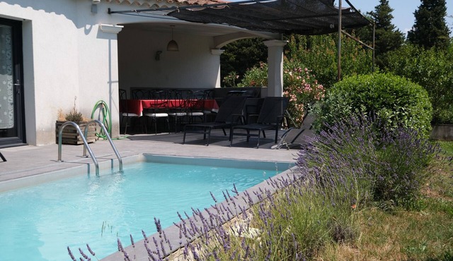 Vacation rental L'ISLE SUR LA SORGUE LS2-331