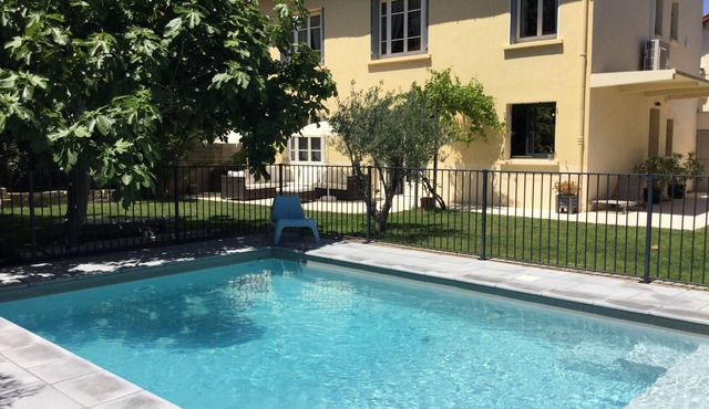 Vacation rental house with pool AVIGNON LS6-284.