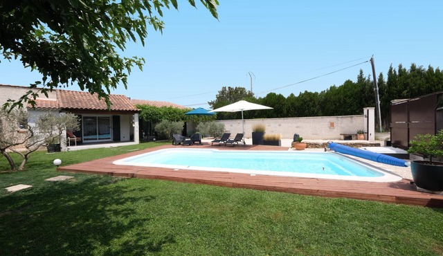 Vacation rental house with pool MOURIES LS1-312