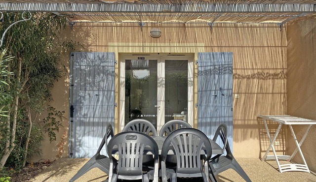Vacation rental house with pool MOURIES LS1-362