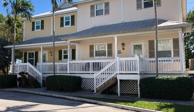 Vacation Rental in Coral Hammock