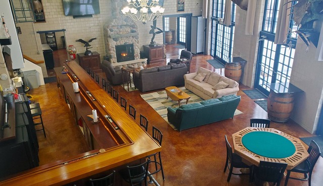 Vacation rental or event venue on Lake Pepin