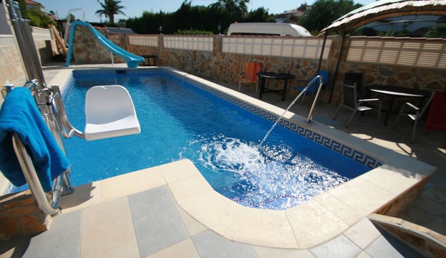 Vacation resort Costa Blanca, top natural stone resort by the sea